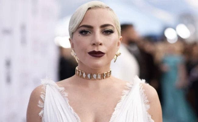 लेडी गागा ने संस्कृत में किया ट्वीट, भारतीय यूजर्स ने कही ये बात