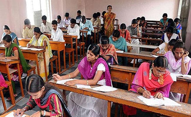 शिक्षकों की नियुक्ति को लेकर एसएससी में 10,000 शिकायतें