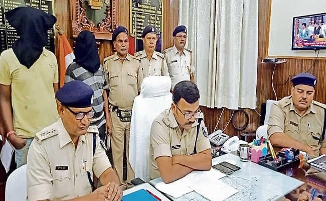 वैशाली के जिप उपाध्यक्ष समेत छह लुटेरों ने लूटे थे रुपये, दो गिरफ्तार