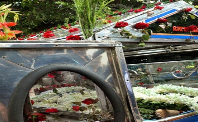 पंचतत्व में विलीन हुए गुरुदास दासगुप्ता