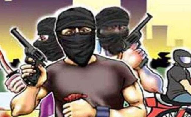 आरा में ग्रामीण बैंक से 30.26 लाख रुपये की लूट