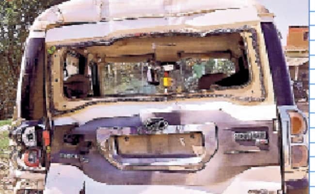 जीटी रोड पर ट्रक ने स्काॅर्पियो में पीछे से मारी टक्कर, चार घायल, दो की हालत गंभीर