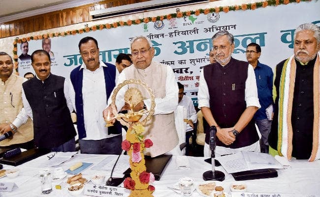 पटना : फसल चक्र में बदलाव जरूरी, 40 गांव बनेंगे मॉडल: सीएम नीतीश कुमार