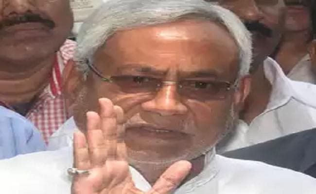 सीएम नीतीश ने राजगीर जाने के क्रम में निर्माणाधीन एनएच- 30ए तथा एसएच-78 का किया निरीक्षण