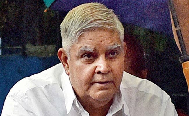 ममता बनर्जी ने मुझे हर मौके पर अपमानित किया : राज्यपाल