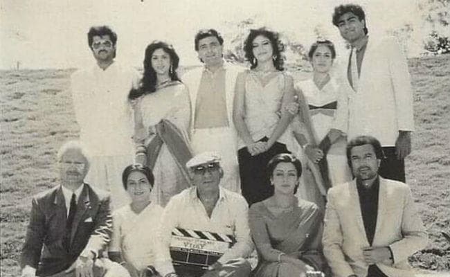 33 साल के अनुपम खेर ने जब 40 साल की हेमा मालिनी के पिता का निभाया था किरदार, PHOTO