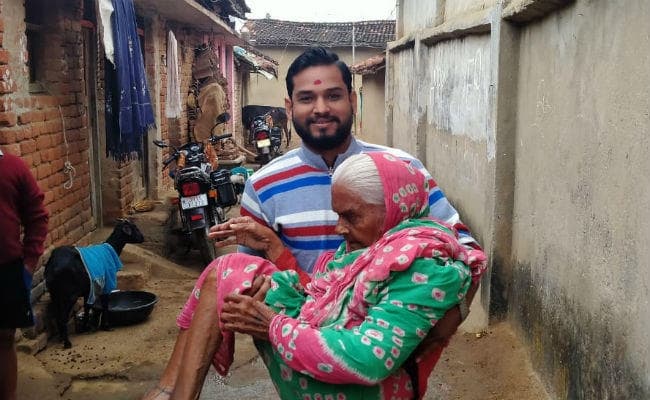 झारखंड विधानसभा चुनाव के चौथे चरण का मतदान संपन्न, 5 बजे तक 62.46% मतदान