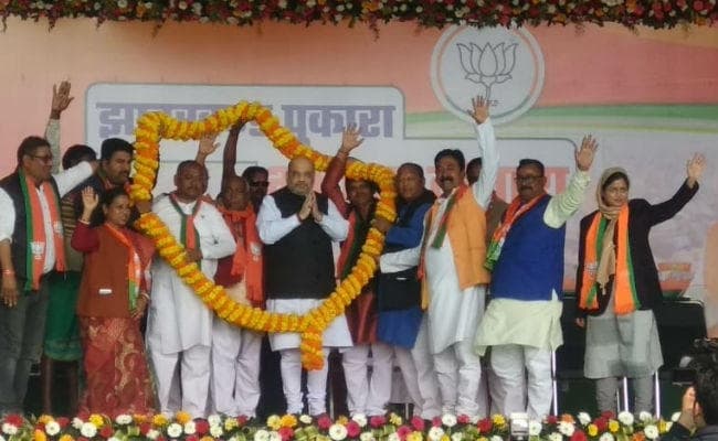 साहिबगंज में बोले अमित शाह- कांग्रेस की गोद में बैठकर मुख्यमंत्री बनना चाहते हैं हेमंत सोरेन