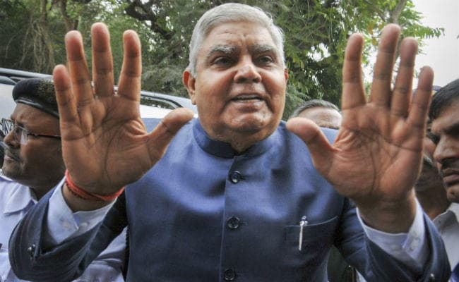 आशा करता हूं कि मुख्यमंत्री मुझसे मिलकर पश्चिम बंगाल की स्थिति के बारे में बतायेंगी : धनखड़