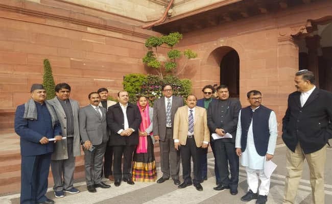 बसपा संसदीय दल ने राष्ट्रपति से की मुलाकात, संशोधित नागरिकता कानून वापस लेने की मांग