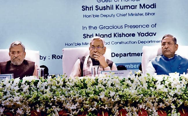 पटना :अगले साल पक्की सड़क से जुड़ेगा हर गांव: नीतीश