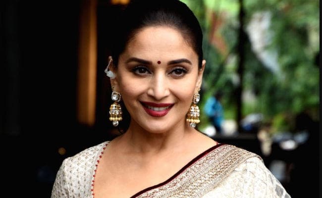 आज बिकेगी माधुरी दीक्षित की कोठी