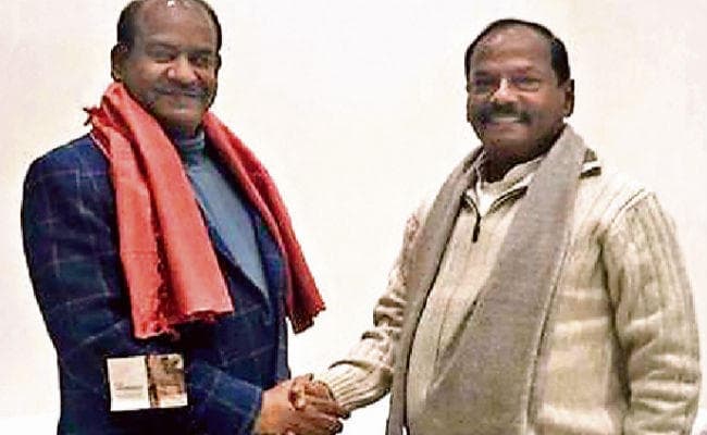 शाह, नड्डा समेत अन्य से मिले रघुवर दास