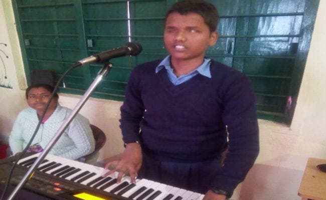 BRAILLE DAY पर देखें-सुनें रांची के इस होनहार सिंगर को, जल्द आयेंगे टीवी पर