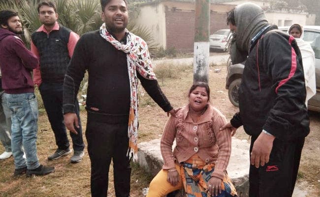 पटना : आरपीएस इंजीनियरिंग कॉलेज जा रही महिला कर्मी की गला रेत कर दिनदहाड़े हत्या