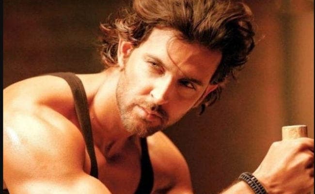 बर्थडे: इस वजह से जब पहली डेट पर वेटर को ऑर्डर नहीं दे पाये थे रितिक, जानें 10 बातें…