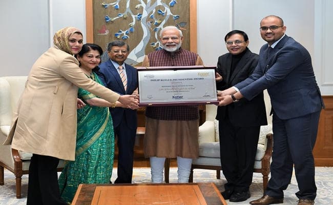 प्रधानमंत्री मोदी को फिलिप कोटलर पुरस्कार से नवाजा गया