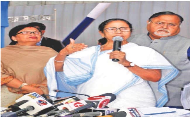 कोलकाता : हिंदी व उर्दू के और दो-दो कॉलेज की होगी स्थापना