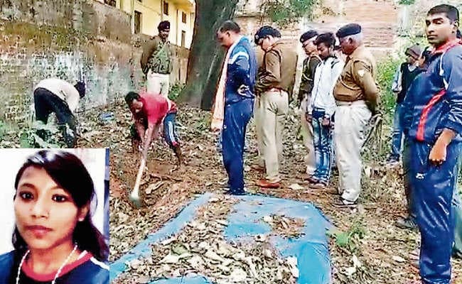 रातू रोड कब्रिस्तान में अनुराग हत्याकांड: सिल्की के भड़काने पर अनमोल से दूर हुई थी उसकी प्रेमिका, इसलिए उसे मार डाला