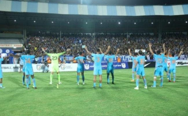 भारतीय फुटबॉल टीम एशिया कप से बाहर, नम आंखों से कोच ने पद छोड़ा