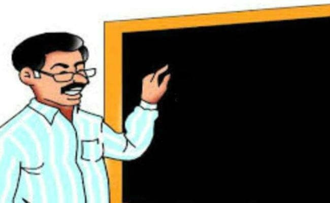 कैबिनेट का फैसला : नौ हजार विवि शिक्षकों की नियुक्ति का रास्ता साफ