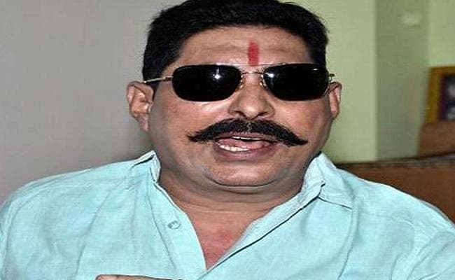 बिहार : बाहुबली विधायक अनंत सिंह ने गुरुद्वारे में टेका मत्था, लोकसभा चुनाव में जीत का किया दावा