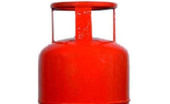 झारखंड में किल्लत, पर दूसरे राज्यों को भेजी जा रही है गैस