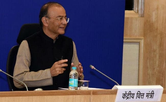 बजट 2019-20: कृषि ऋण लक्ष्य को बढ़ाकर 12 लाख करोड़ रुपये कर सकती है सरकार