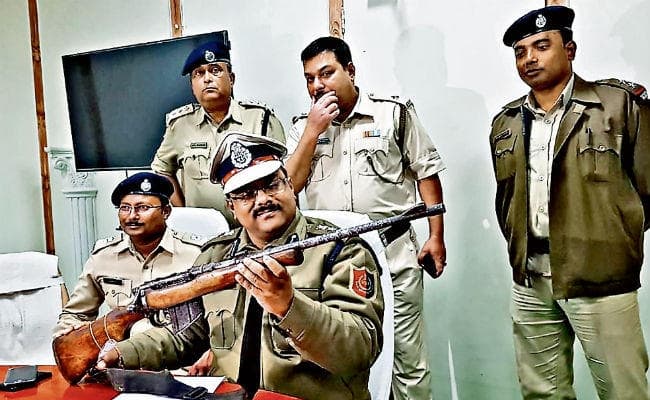 मालदा में शाह की रैली आज, मिले हथियार