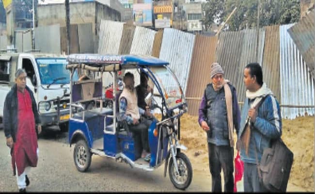 भागलपुर : पेट्रोल पंप की जमीन में विशाल आनंद को फायदा पहुंचा रहे थे तिलकामांझी थानेदार, हुए सस्पेंड, पूरा थाना लाइन क्लोज
