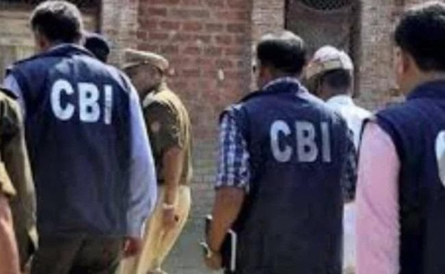 सीबीआई ने चंदा कोचर, वेणुगोपाल धूत के खिलाफ मामला दर्ज किया