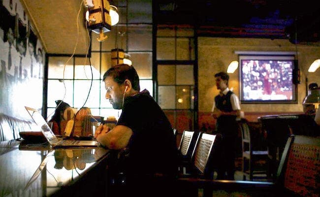 नाइट शिफ्ट में काम हानिकारक, हो सकती है कैंसर, डायबिटीज, हृदय रोग, सांस संबंधी बीमारी