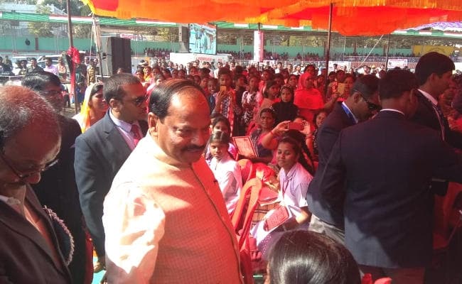 गुमला में सुकन्या योजना की शुरुआत, सीएम बोले : चुनाव आ रहा है, भ्रष्ट नेता सक्रिय हो गये हैं