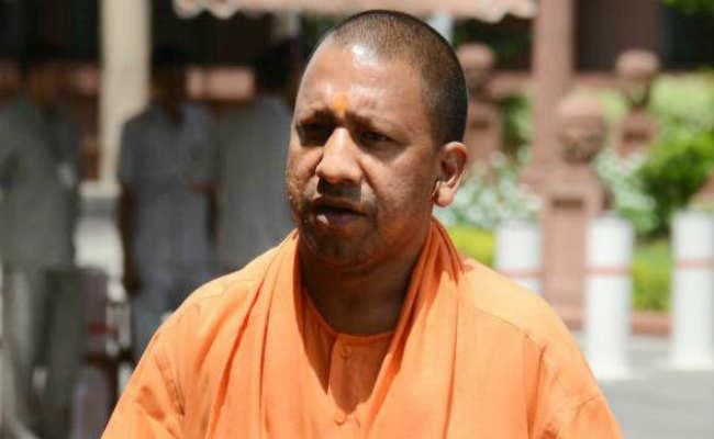 बोकारो में हेलीकॉप्टर से उतर कर सीएम योगी जायेंगे बंगाल