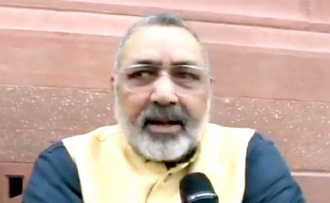 गिरिराज सिंह ने पश्चिम बंगाल की मुख्यमंत्री को लेकर दिया आपत्तिजनक बयान, ममता बनर्जी की तुलना..., देखें वीडियो