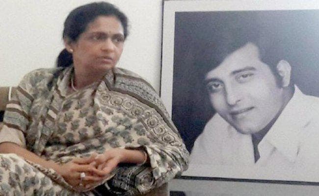 विनोद खन्ना की पत्नी गुरदासपुर से लड़ना चाहती हैं लोकसभा चुनाव