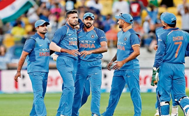 ‘सुपर संडे ” : न्यूजीलैंड में पहली बार टी-20 सीरीज जीतने के इरादे से उतरेगी टीम इंडिया ‘सुपर संडे ” : न्यूजीलैंड में पहली बार टी-20 सीरीज जीतने के इरादे से उतरेगी टीम इंडिया
