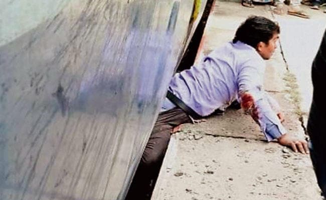 सारण : चलती ट्रेन से उतरने की कोशिश घिसटने के बाद भी बच गयी जान