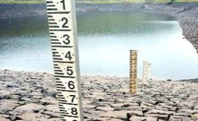 गहराता जल संकट : वाटर लेवल गिरा, 19 जिलों के 102 प्रखंडों में हालत गंभीर