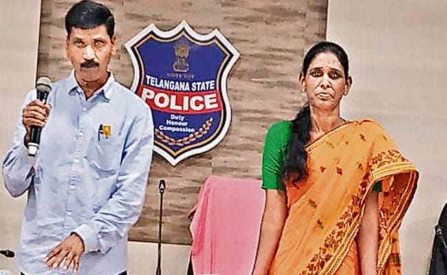 सरेंडर के बाद सुधाकरण की पत्नी ने किया सनसनीखेज खुलासा, कहा झारखंड में महिला नक्सलियों का होता है शोषण