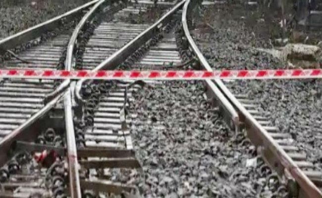 नासिक के देवलाली रेलवे स्टेशन को बम से उड़ाने की धमकी, बढ़ाई गई सुरक्षा