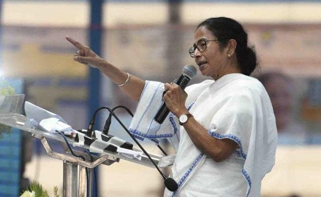 बोलीं ममता बनर्जी- बुर्काधारी बच्चा चोरों के बारे में अफवाहें फैला रही है भाजपा