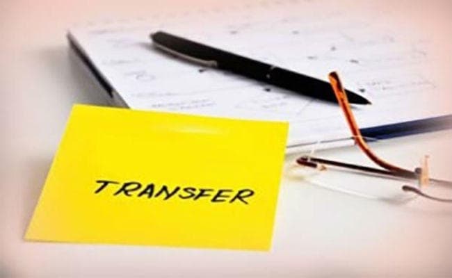 रांची : आइएएस की पत्नी का ड्राइवर बिना बेल्ट चला रहा था कार चालान काटने पर डीएसपी ने नहीं मांगी माफी, हुआ तबादला