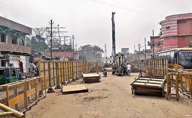 रांची : वैकल्पिक मार्गों को अतिक्रमणमुक्त किये बिना बंद किया कांटाटोली चौक, तो जाम लगना तय, 15 मार्च से बढ़ेगी परेशानी