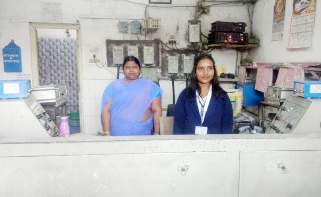 महिला दिवस : महिलाओं के जिम्मे पटना साहिब स्टेशन, जोश और उत्साह के साथ दिया कार्य को अंजाम, ...देखें तस्वीरें