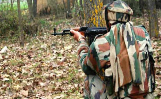 सीमावर्ती जंगल में नक्सली मुठभेड़, अलर्ट