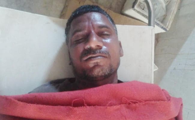 Jharkhand : लोहरदगा जेल में कैदी की मौत, परिजनों ने जेल प्रशासन पर लगाया गंभीर आरोप