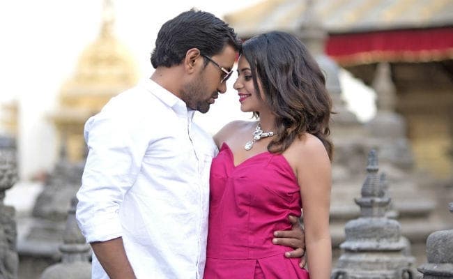 बनारस में निरहुआ मैजिक, ‘शेर ए हिंदुस्तान’ ने पहले दिन की बंपर कमाई