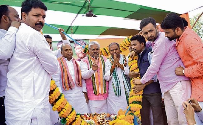 गया : वोट से पहले सोचें, किसके हाथ में देना है देश : सांसद