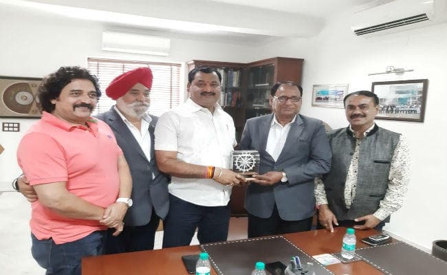 हॉकी झारखण्ड को लगातार तीसरी बार मिला बेस्ट एसोसिएशन का अवार्ड